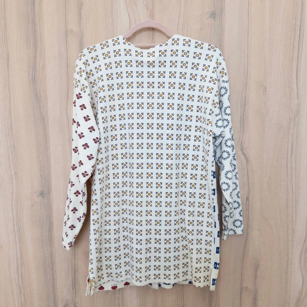 Vintage Womens Patchwork Cardigan Size M White Artsy Indie‎ Boho Cottage